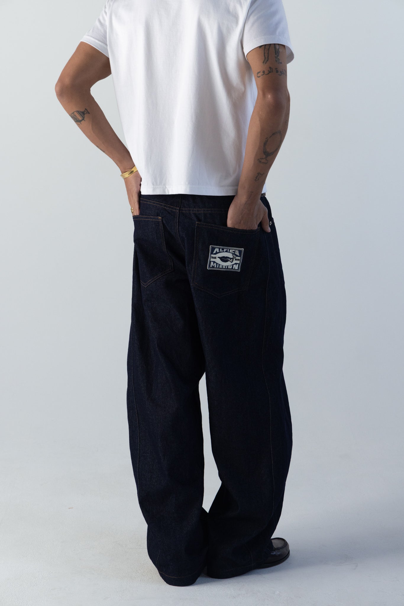 Gaudi Jean